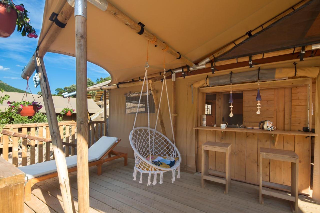 Sea Glamping Hotel Kotor Exterior photo