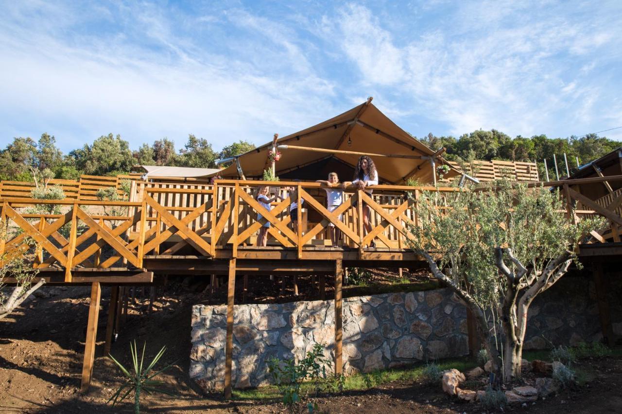 Sea Glamping Hotel Kotor Exterior photo