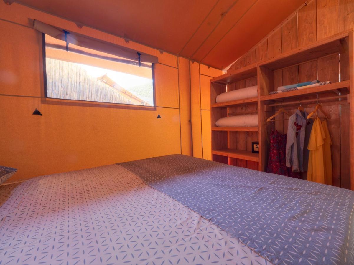 Sea Glamping Hotel Kotor Exterior photo