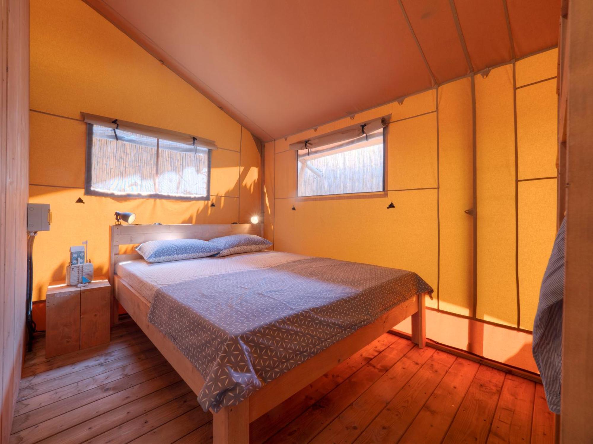 Sea Glamping Hotel Kotor Exterior photo