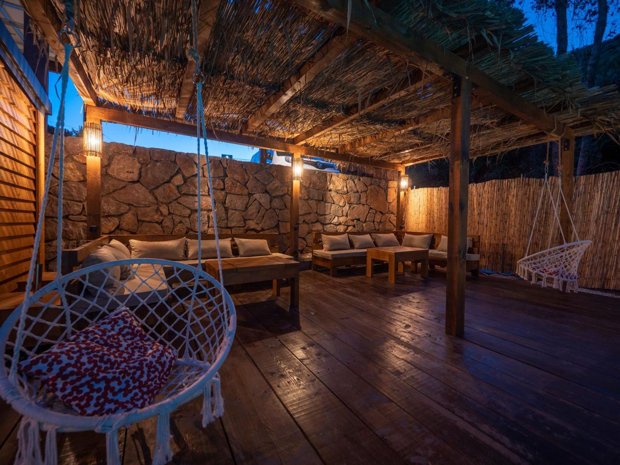 Sea Glamping Hotel Kotor Exterior photo